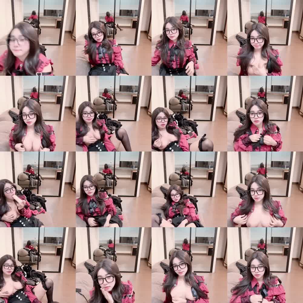 Laura Tobrut New Update Baju merah